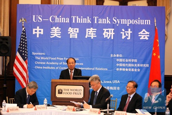 Former Minister of the State Council Information Office Zhao Qizheng speaks in the U.S.-China Think Tank Symposium in Des Moines,Iowa, the United States, June 12, 2017.(Xinhua/Wang Ping)