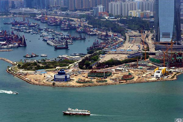 A view of the West Kowloon Cultural District, Hong Kong, which is under construction, from Victoria Peak on April 30, 2017. (Photo/Xinhua)