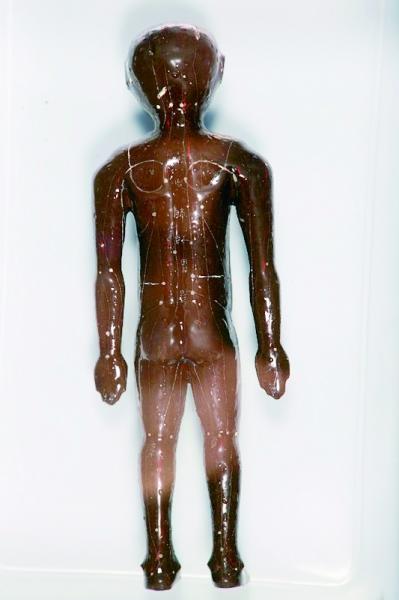 A 14-centimeter long figurine with major acupoints marked out has also been unearthed with the nine medical books.