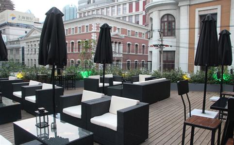 New terrace bars by The Bund