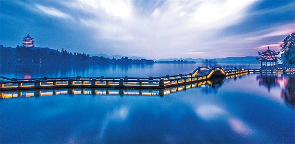 Hangzhou votes for its 10 best night attractions