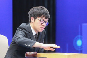 Ke Jie to battle Chinese AI Go program