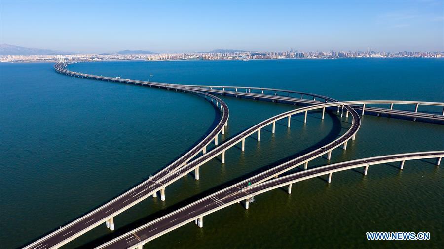 北京北海大桥图片