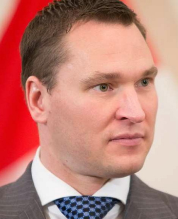 Deron Bilous, minister of economic development and trade for the Government of Alberta. (Photo/China Daily)