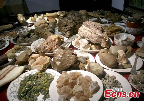 Banquet made of rare rocks, stones - Headlines, stories and photos from ...