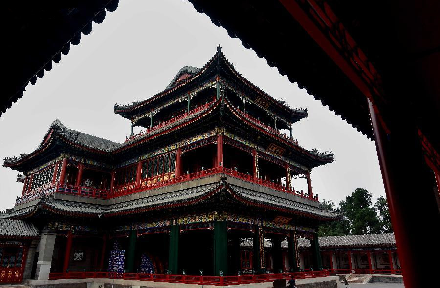 color run attracts over 1,000 people in nanjing(3/8)