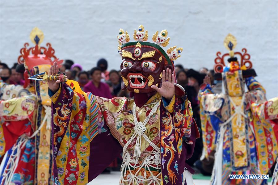 Annual ritual held in NW China to pray for blessing