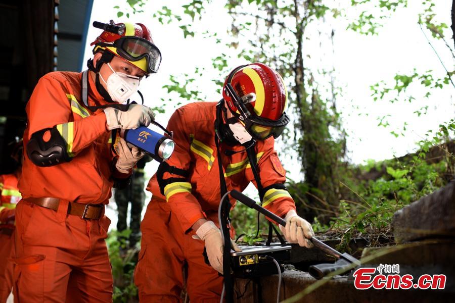 Earthquake response drill held in Sichuan