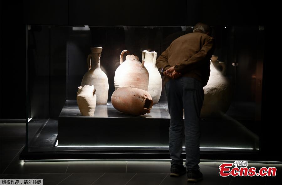Artifacts display marks Romes new subway station 
