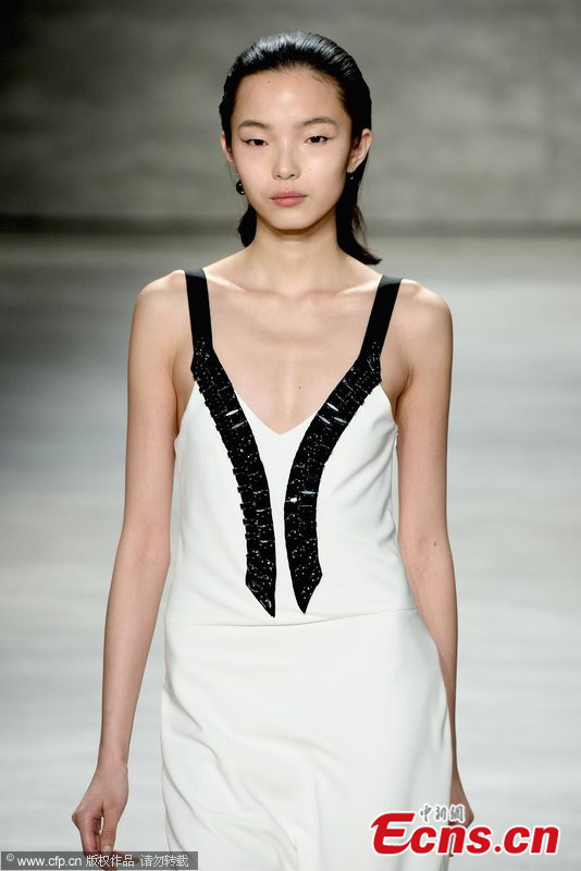 Chinese super models hit runway at NY Fashion Week (5/6) - Headlines ...