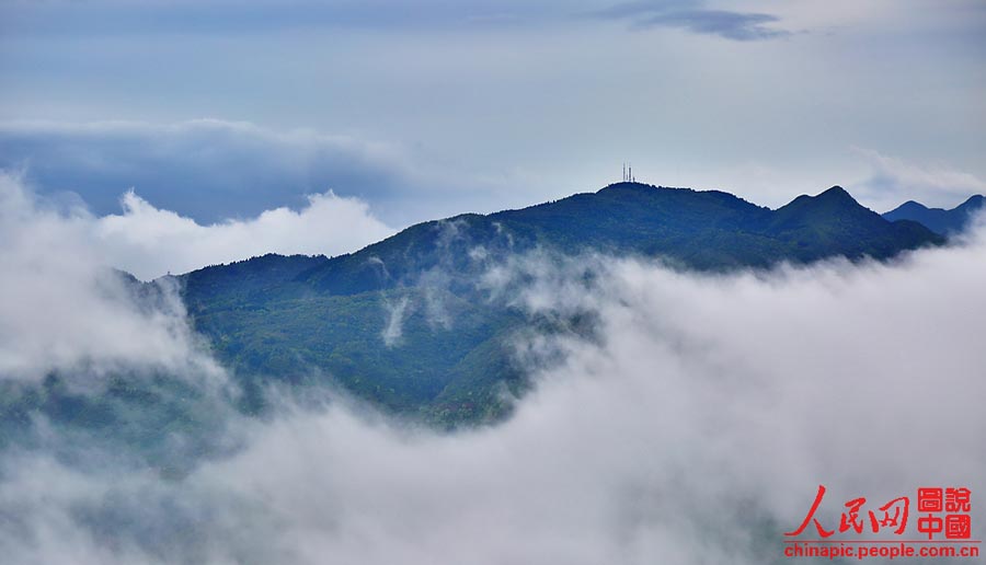 Touching the clouds: A visit to Mount Huaying in Sichuan (1/7 ...