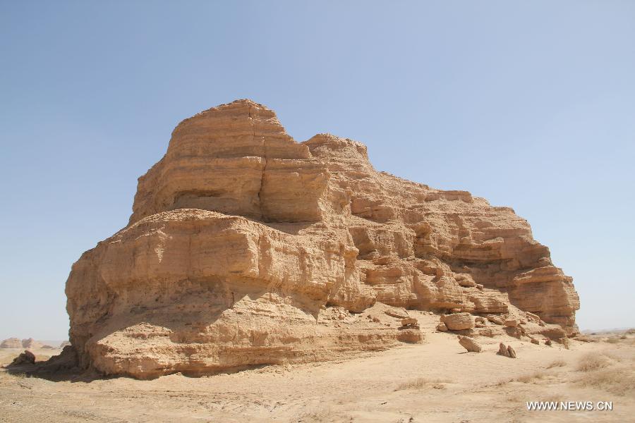 Scenery of Dunhuang Yardang National Geopark (1/8) - Headlines ...